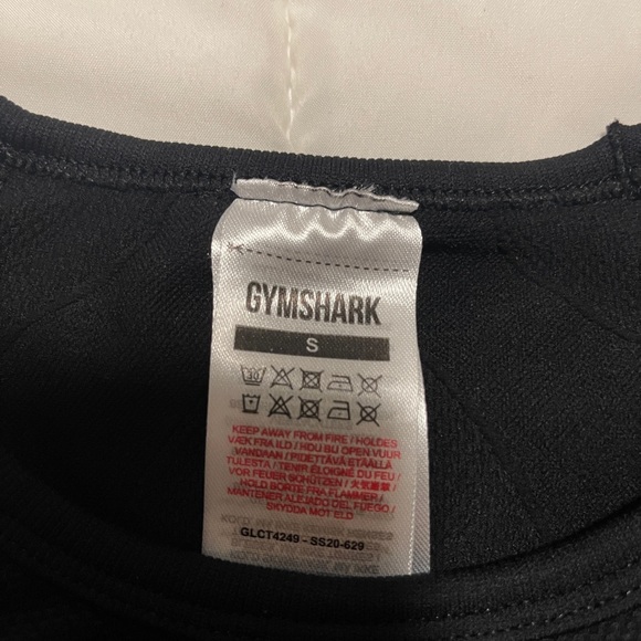 Gym shark long sleeve crop top - Picture 3 of 3